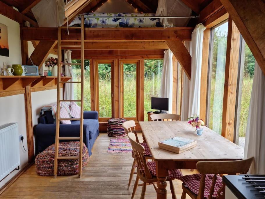 Log Cabin At The Old Summer Dairy Glastonbury Somerton  Zewnętrze zdjęcie